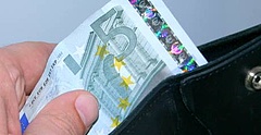 Geldbörse Fünf Euro 